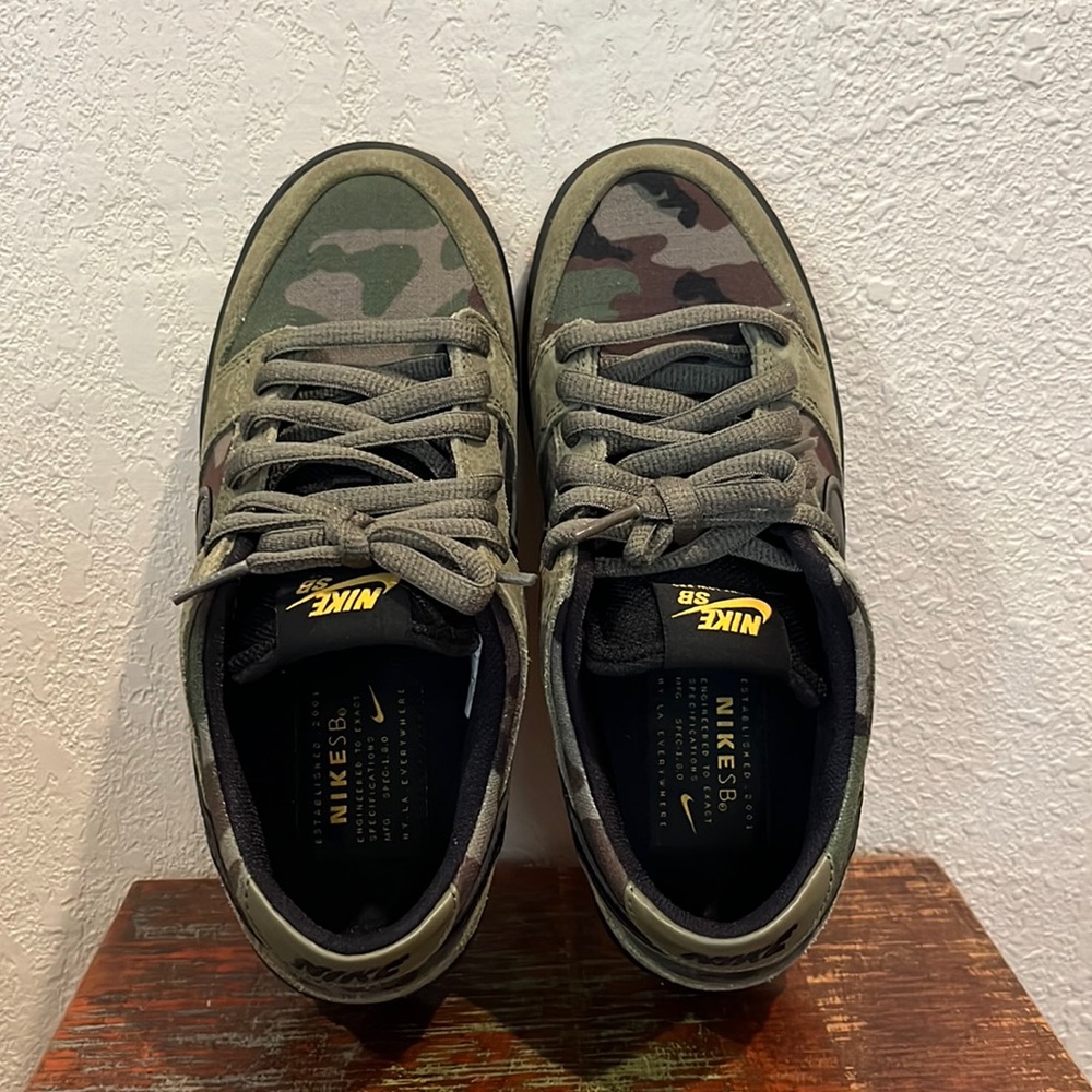 Nike SB Dunk Low Pro